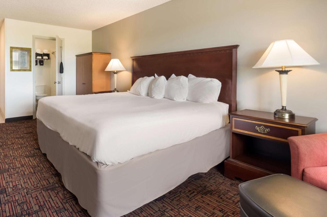 Surestay Hotel By Best Western Thomson Esterno foto