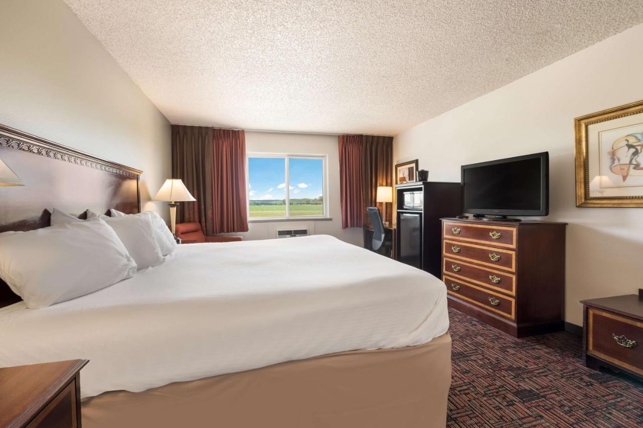 Surestay Hotel By Best Western Thomson Esterno foto